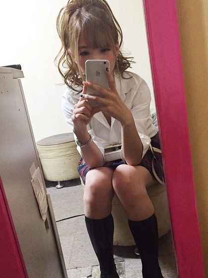 大阪豊中キャバクラ ドレス豊中 安部なつみ